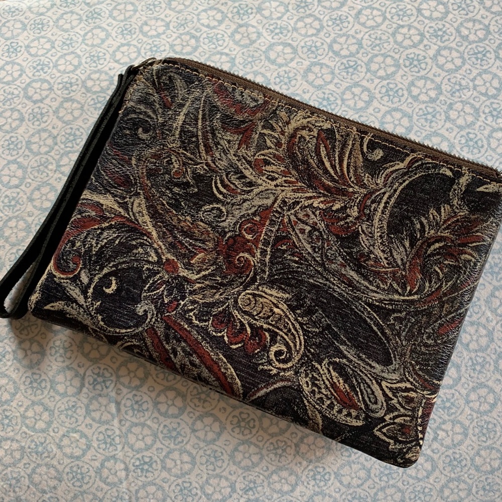 Patricia Nash Cassini wristlet feather paisley